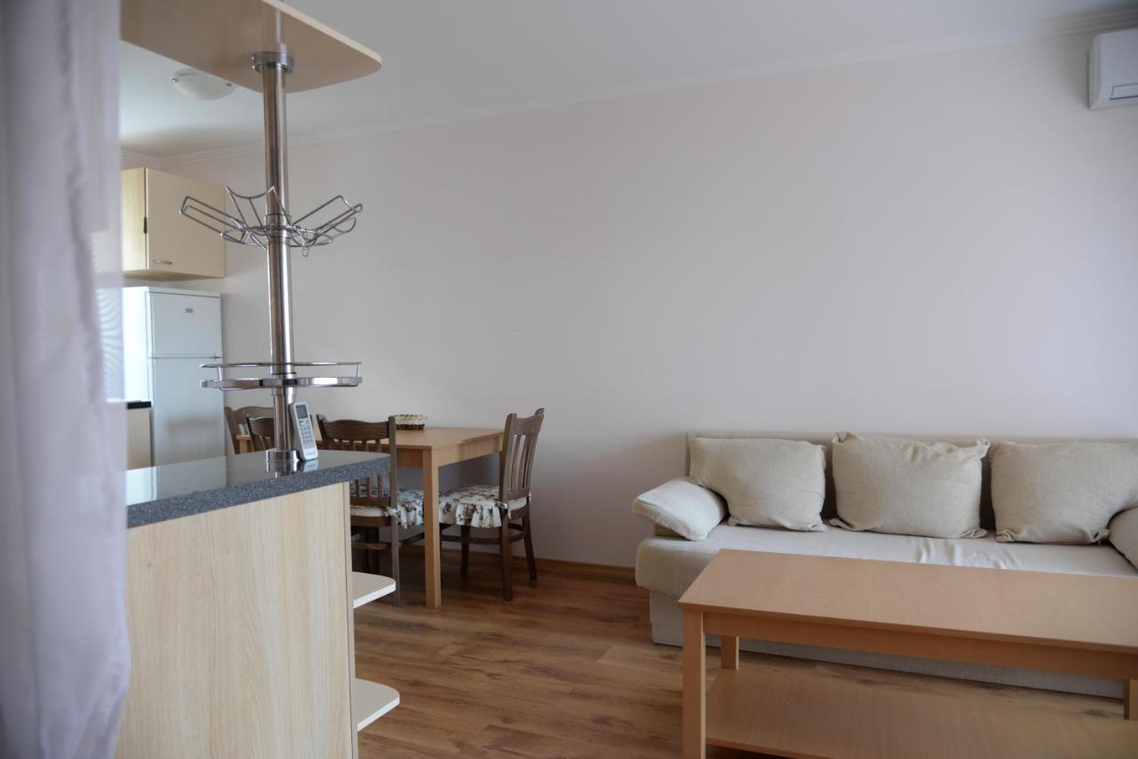 Family Lux Apartment Свети-Влас Экстерьер фото